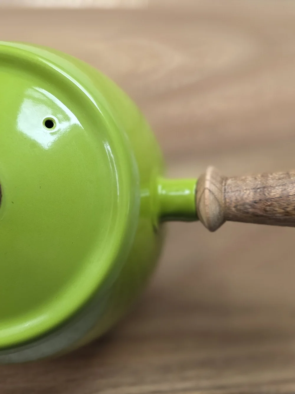 Green Enamel Fodue‎ Pot with Matching Bowls